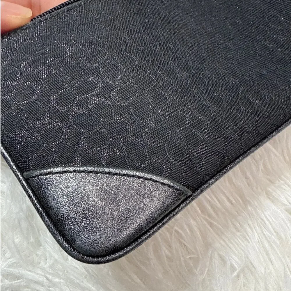 Vintage COACH y2k Black Metallic Silver Signature Canvas Wristlet